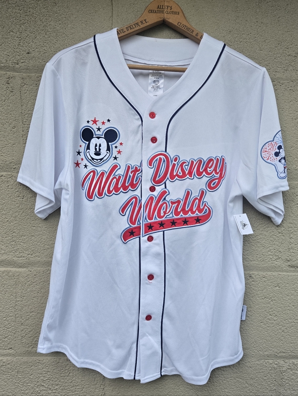 NEW Walt Disney World 4th Of July Baseball Jersey  #71 White Adult Size ● Medium